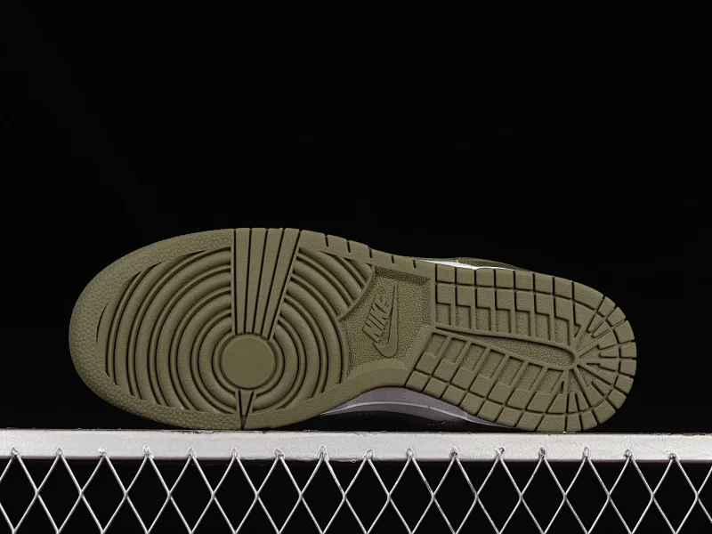 All categories Nk SB Dunk series Nk SB Dunk Low low-top sneakers F version Nk Dunk Low olive green SB smashed backboard fashion casual sneakers DD1503-120